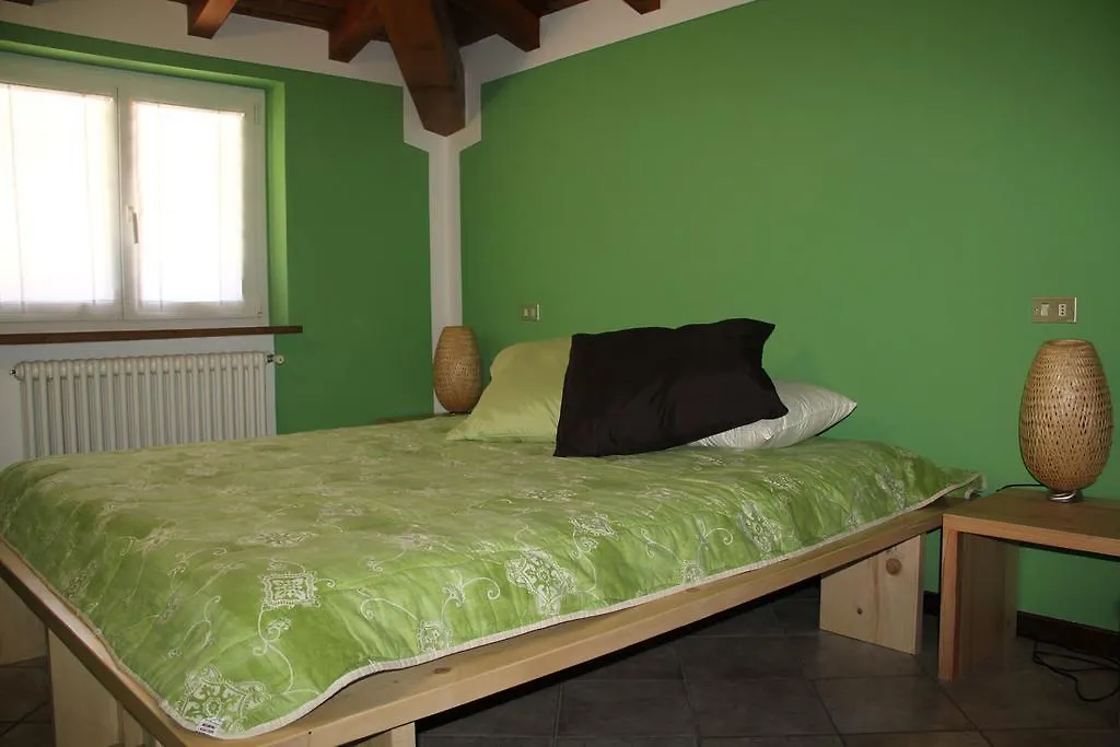 Veranda Beach Apartment Pianello