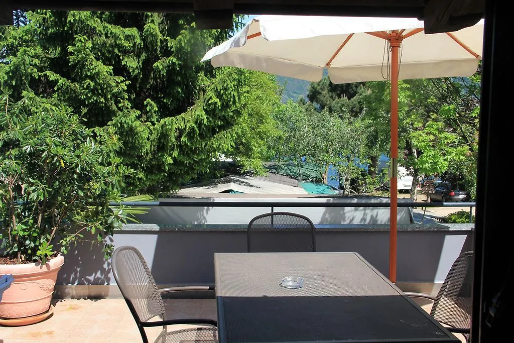 Veranda Beach Apartment Pianello