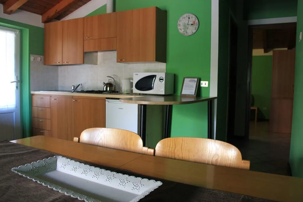 Veranda Beach Apartment Pianello 0*, Pianello Del Lario Italy